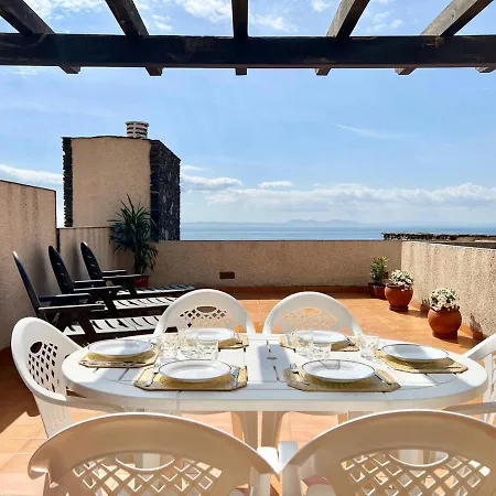 Apartment Frente Al Mar Con Piscina