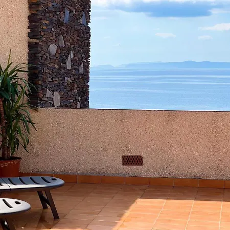 Frente Al Mar Con Piscina Apartment *